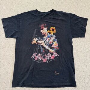 Romeo and Juliet Graphic T-Shirt, Size L